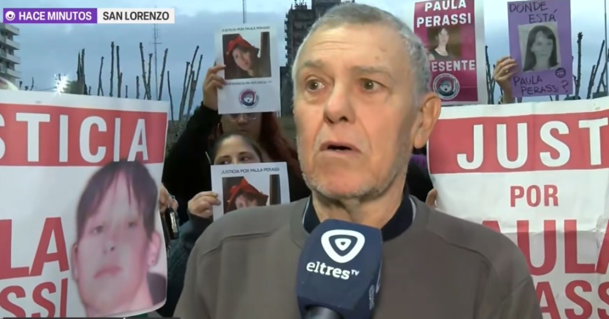 A 15 años de su desaparición, la familia de Paula Perassi marchó en San Lorenzo