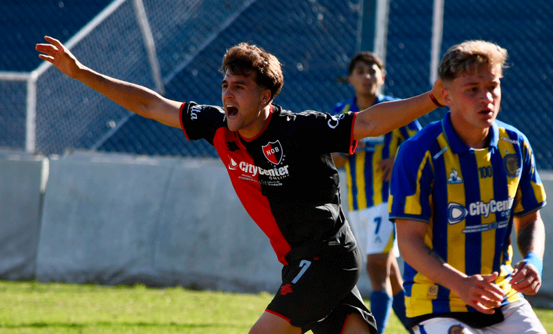 Newell's le ganó a Central en Rosario y soñó con la final de la Copa Santa Fe
