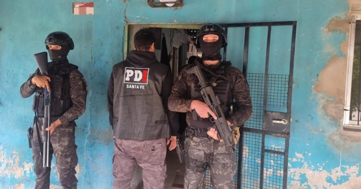 Dos detenidos por el crimen de Vía Honda: allanamientos en Rosario