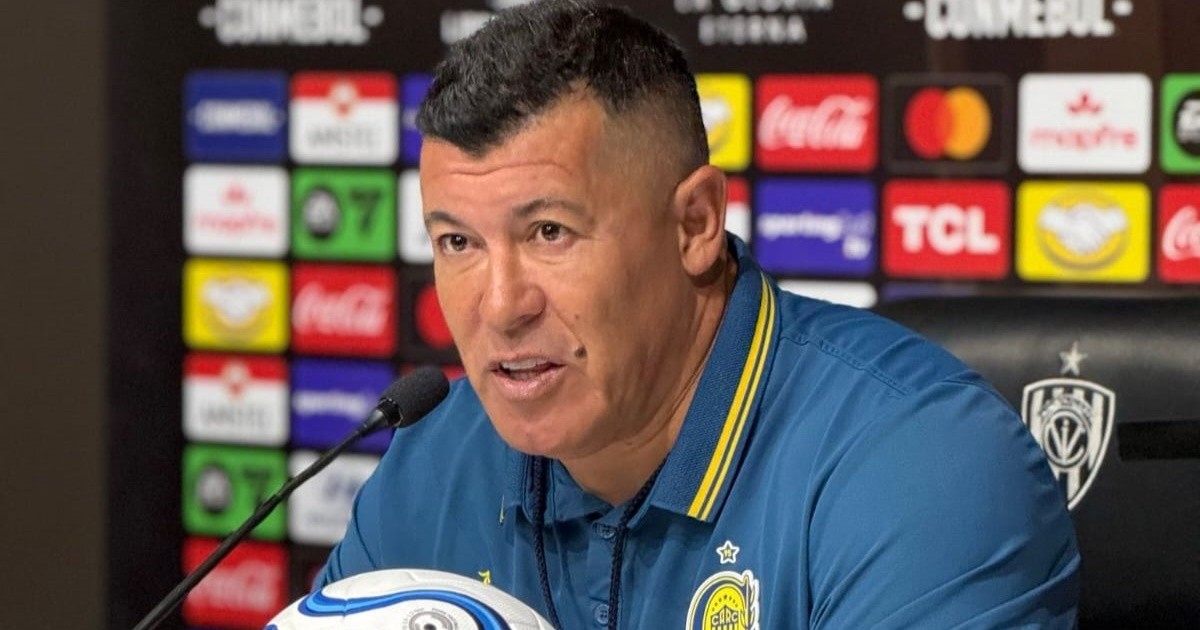 Almirón bancó al equipo pese a la derrota de Central en Córdoba