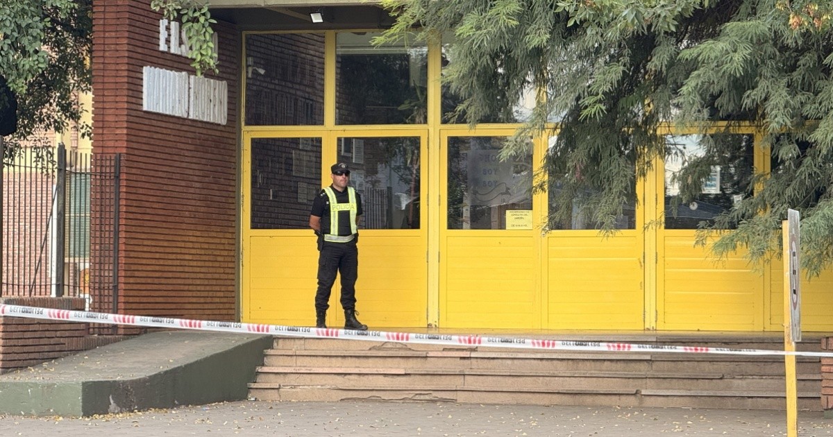 Detienen a segundo joven por crimen escolar en Santa Fe: la investigación alcanza redes internacionales