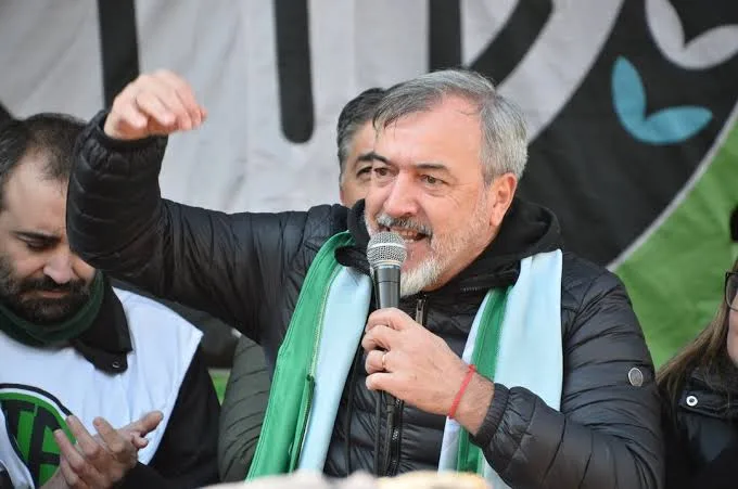 ATE apuntó contra los 'ñoquis de Adorni' y amenaza con paro nacional