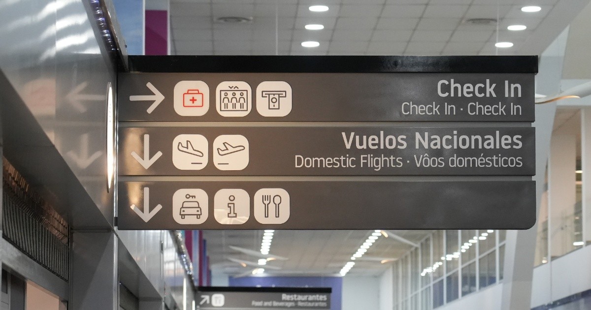 Aeropuerto de Rosario: no se aplicará el aumento de tasas en dólares