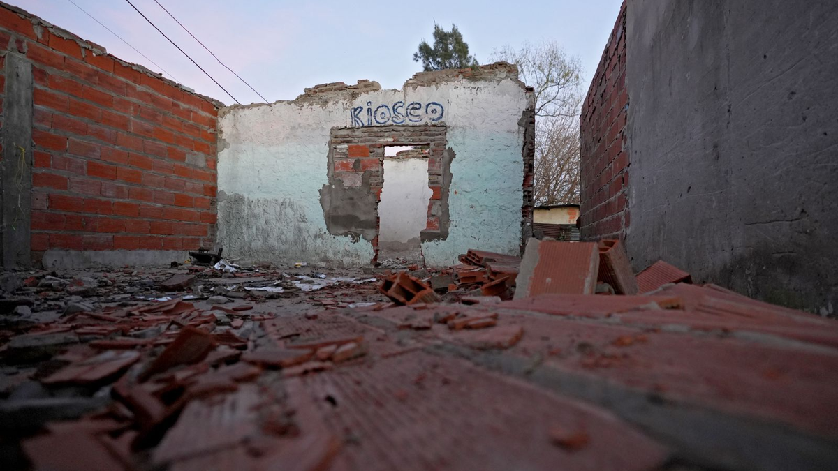 Barrio Gráfico, Rosario: derriban otro búnker y la causa apunta a la banda del Peruano Rodríguez Granthon