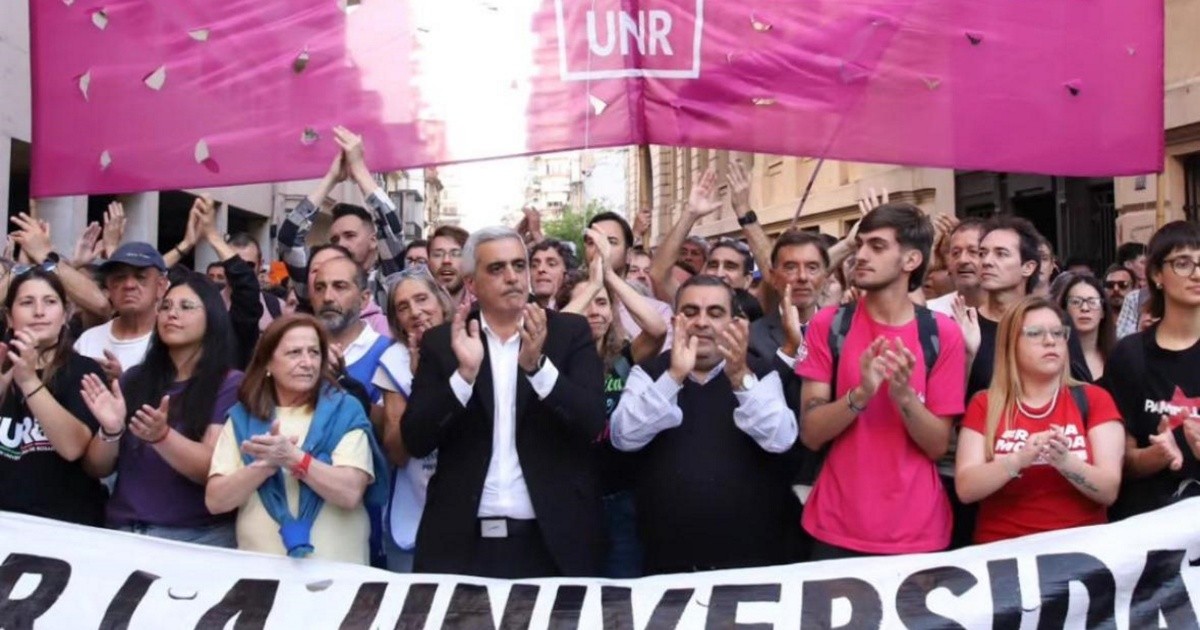 Bartolacci: amenazas a su familia y alerta por presupuesto en la UNR Rosario