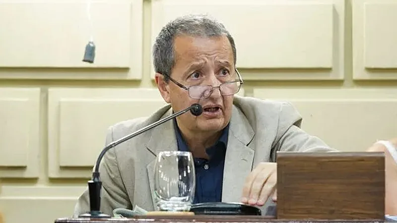 Santa Fe: Del Frade criticó ley de seguridad y alertó por IA
