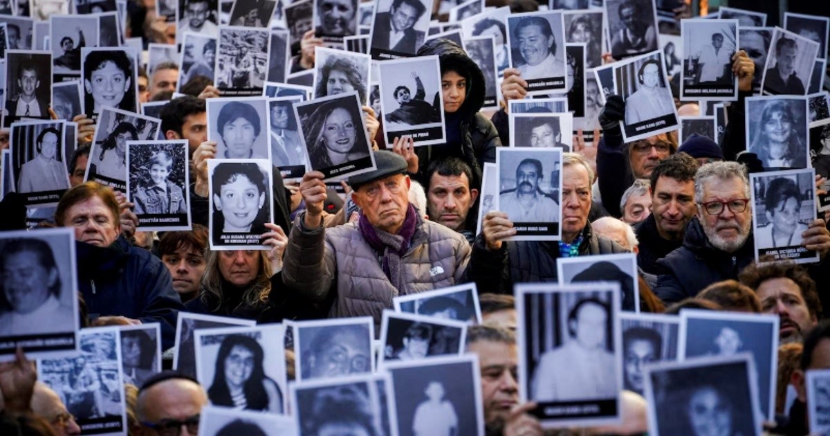 Causa AMIA: Rafecas procesó a ocho iraníes y libaneses con embargo de 500 millones de dólares cada uno
