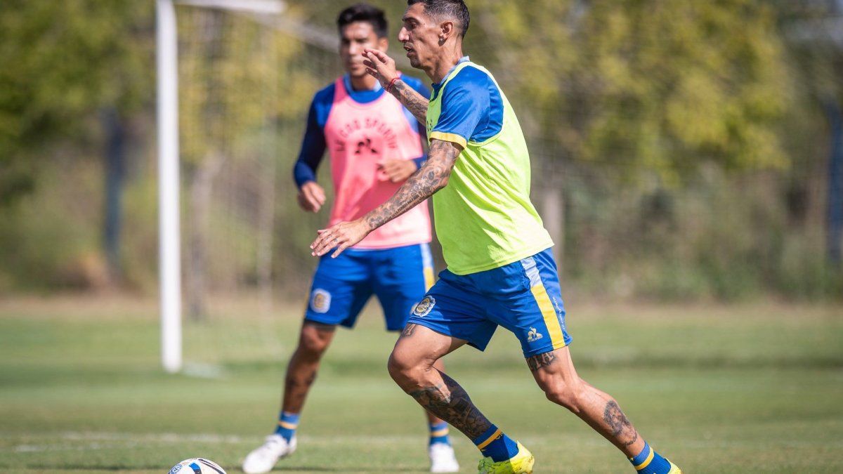 Rosario Central juega su primer amistoso de pretemporada con Almirón