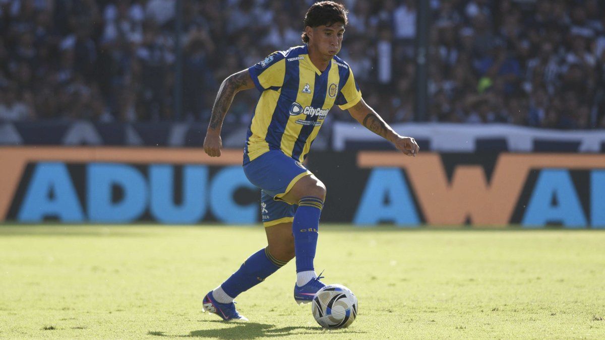 Se frenó el pase de Enzo Giménez: Central espera y el jugador sigue en Arroyito