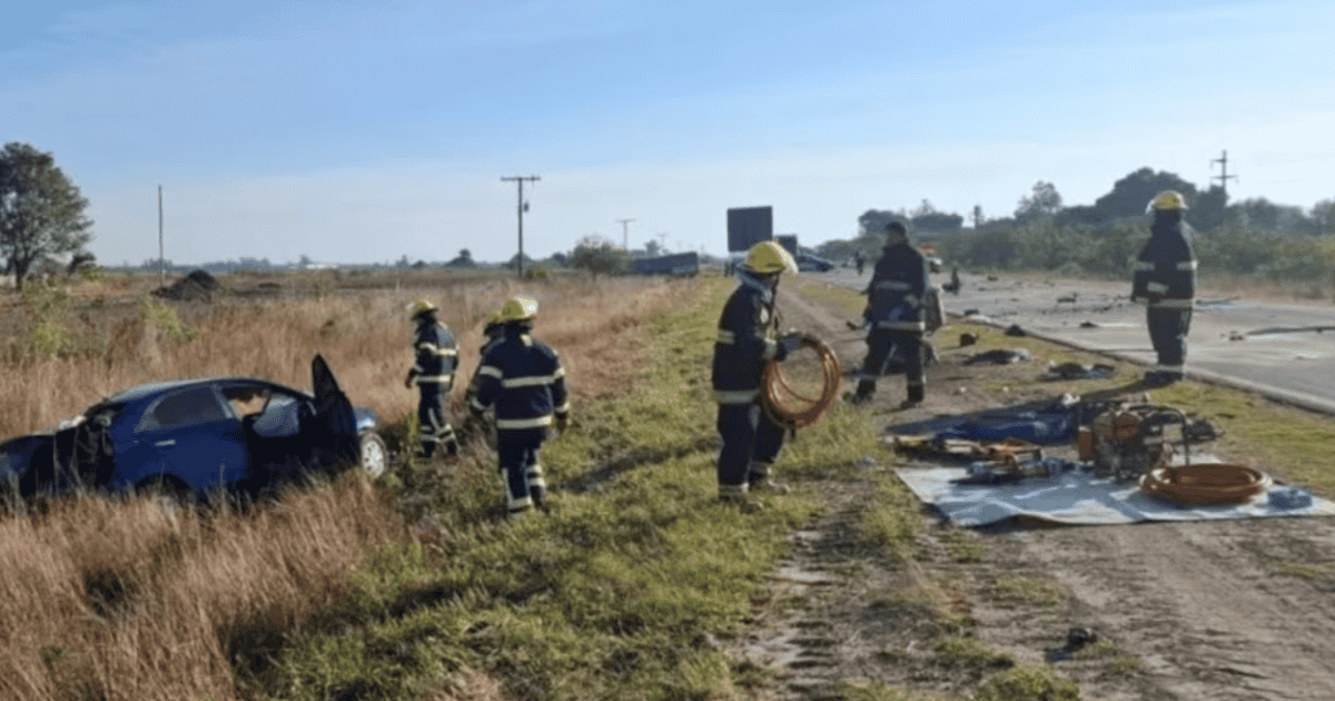 Choque fatal en ruta 11 Santa Fe: murió un hombre y hay cuatro heridos