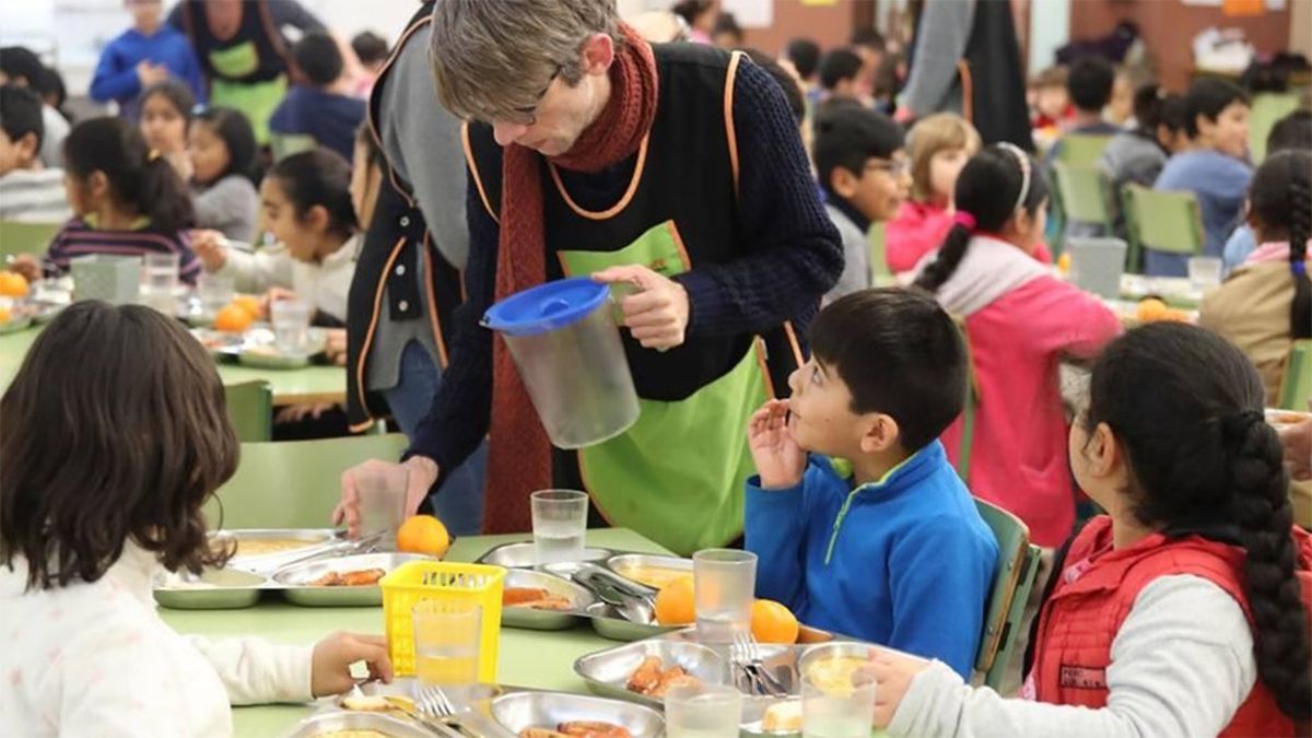 Comedores escolares en Santa Fe: sube 9% la partida pero la demanda crece más rápido