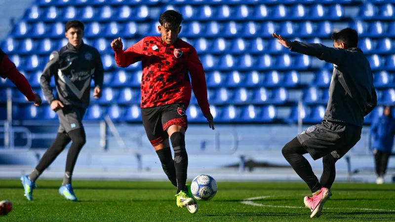 Newell's le ganó a Vélez en Liniers y sigue sumando en la pretemporada
