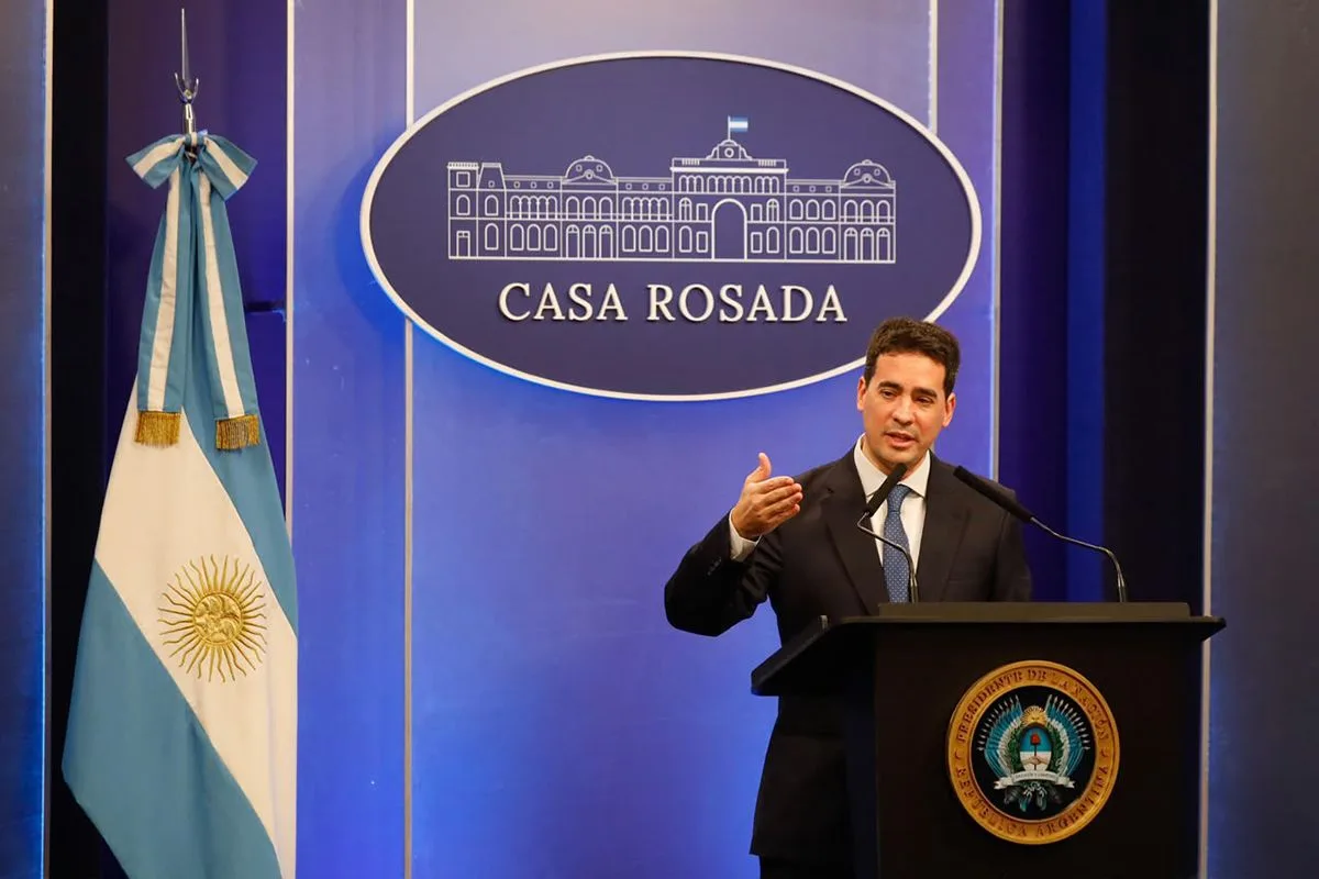 Paro portuario en Rosario: el Gobierno amenaza con sanciones y el conflicto escala
