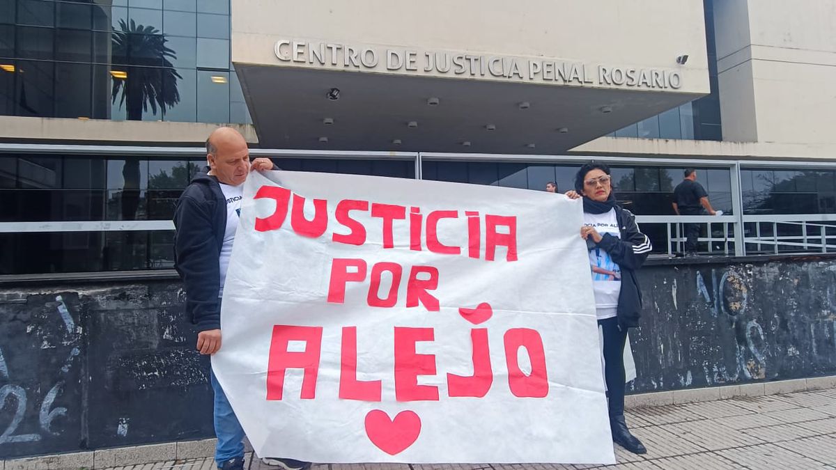 Marcha por Alejo Riveros en Rosario: un año del brutal crimen que conmociono a Larrea