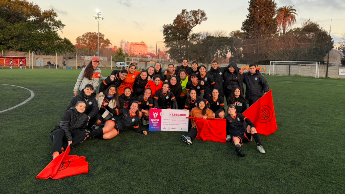 Copa Santa Fe femenino: Adiur goleó y se metió en las semifinales