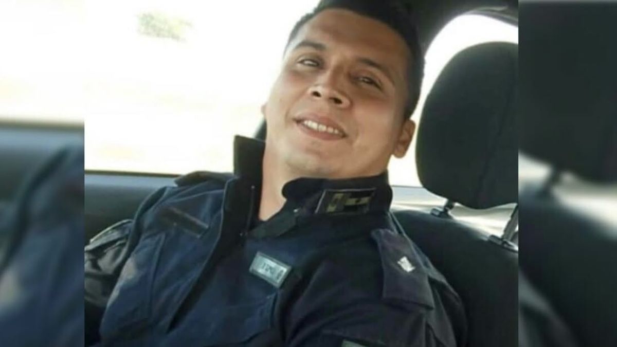 Crimen del policía en Carcarañá: el dolor de su hermana y el adiós de la fuerza