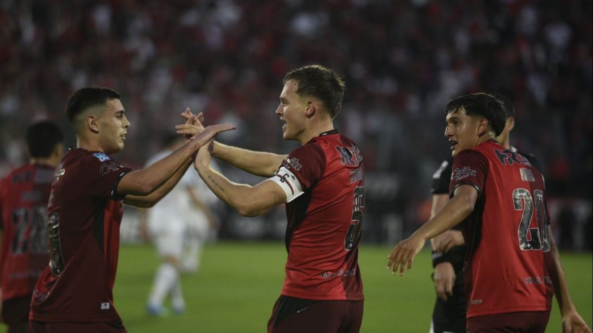 Newell's igualó 2-2 con Boca en el Coloso y el punto vale doble