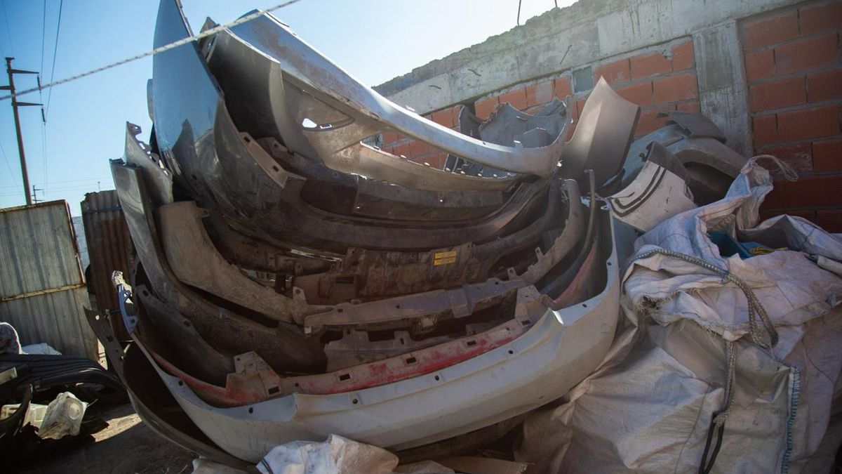 Villa Gobernador Gálvez: seguirá preso el jefe del desarmadero que cayó por balacera