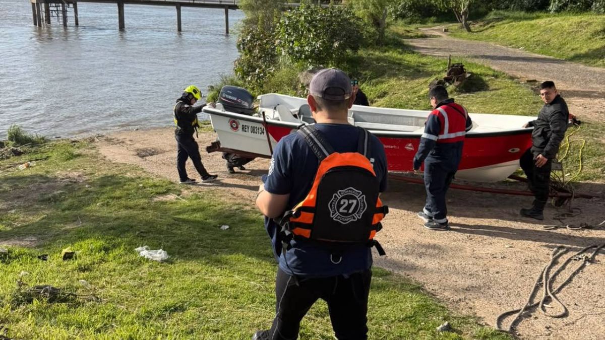 Tres desaparecidos en el río Paraná: buscan en Santa Fe tras indicio de perro