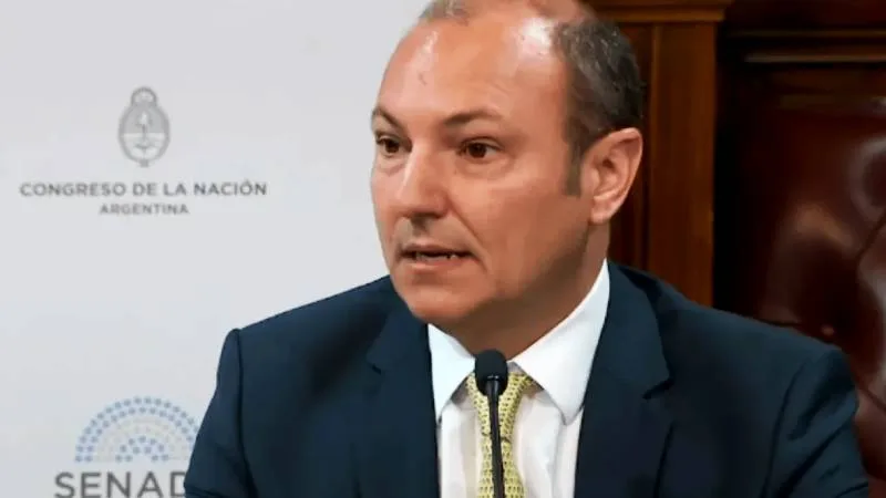 Juez federal de Rosario Gastón Salmain, destituido por ocultar antecedentes