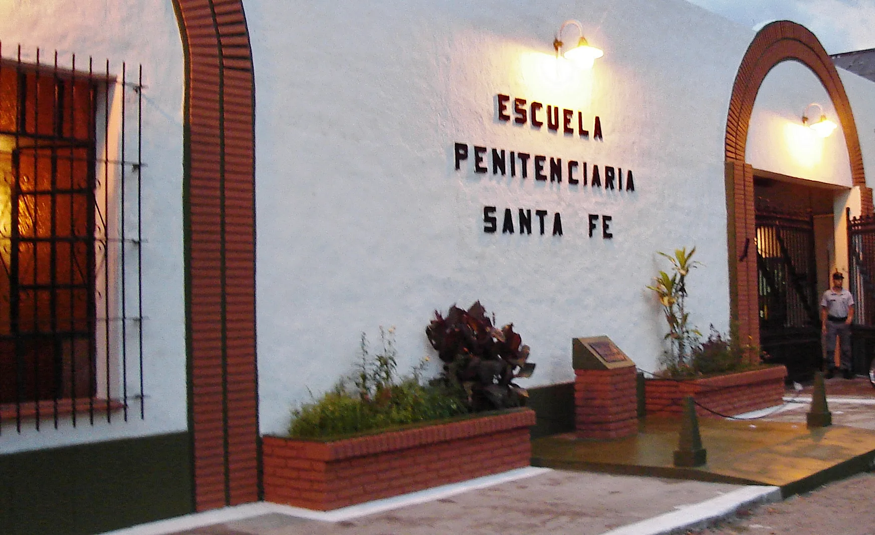 Abuso colectivo en la Escuela Penitenciaria de Santa Fe: siete detenidos