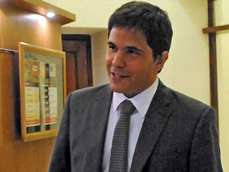 Detuvieron al ex fiscal Ríos Artacho por maniobras en cuentas judiciales en Rosario