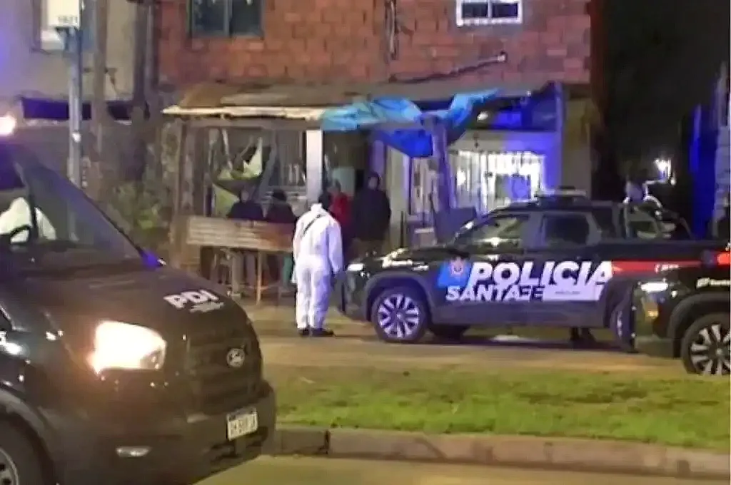 Doble crimen en Rosario: murió el joven baleado cerca del Complejo Penitenciario