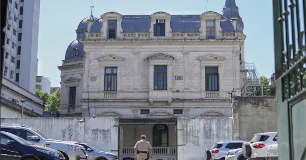 Partera acusada de suprimir identidad de un bebé en Rosario quedó en libertad