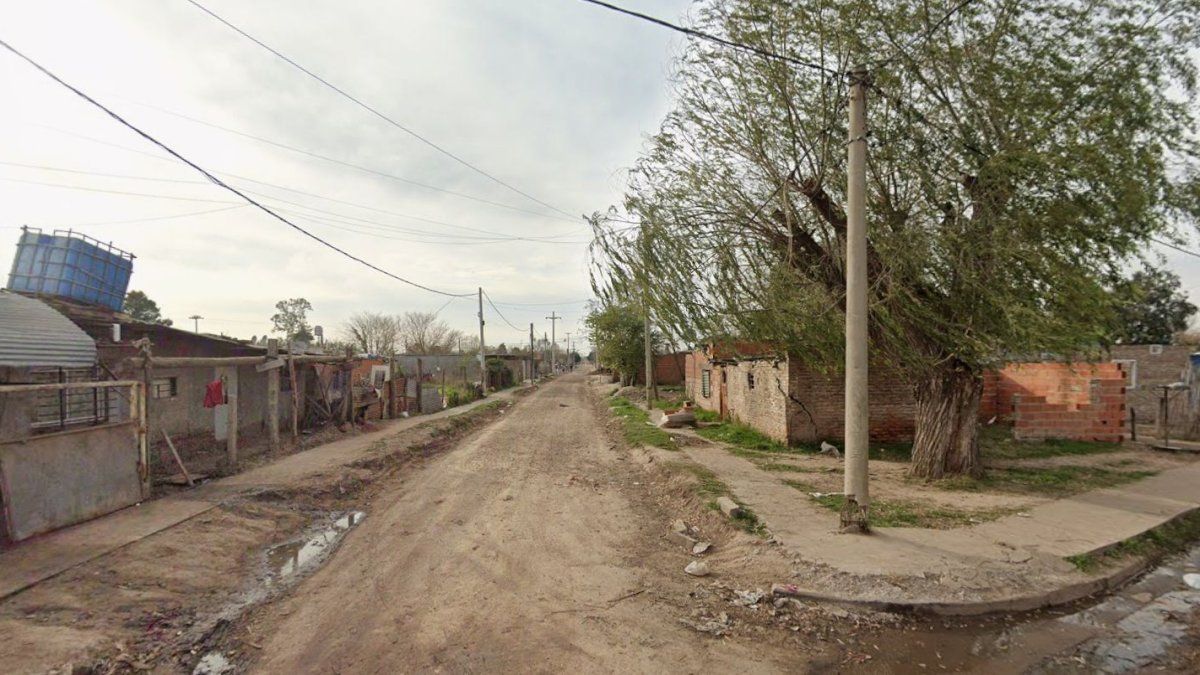 Asesinaron a una mujer en Fray Luis Beltrán: sus hijos escucharon los disparos