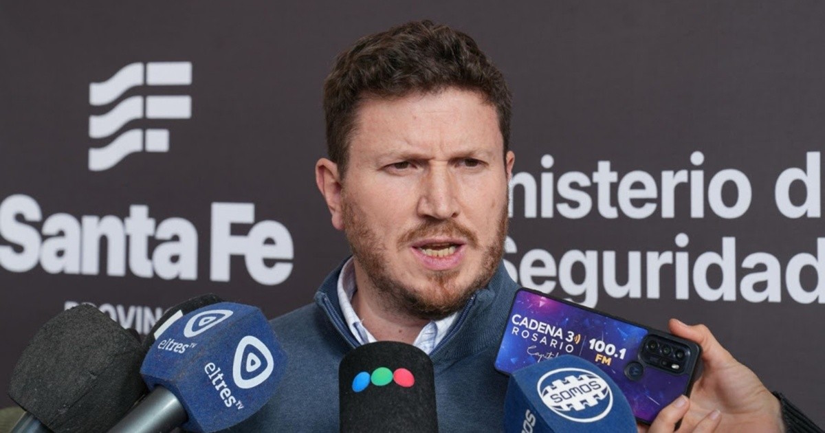 Rosario: Pullaro reclama a la Legislatura por las leyes de seguridad