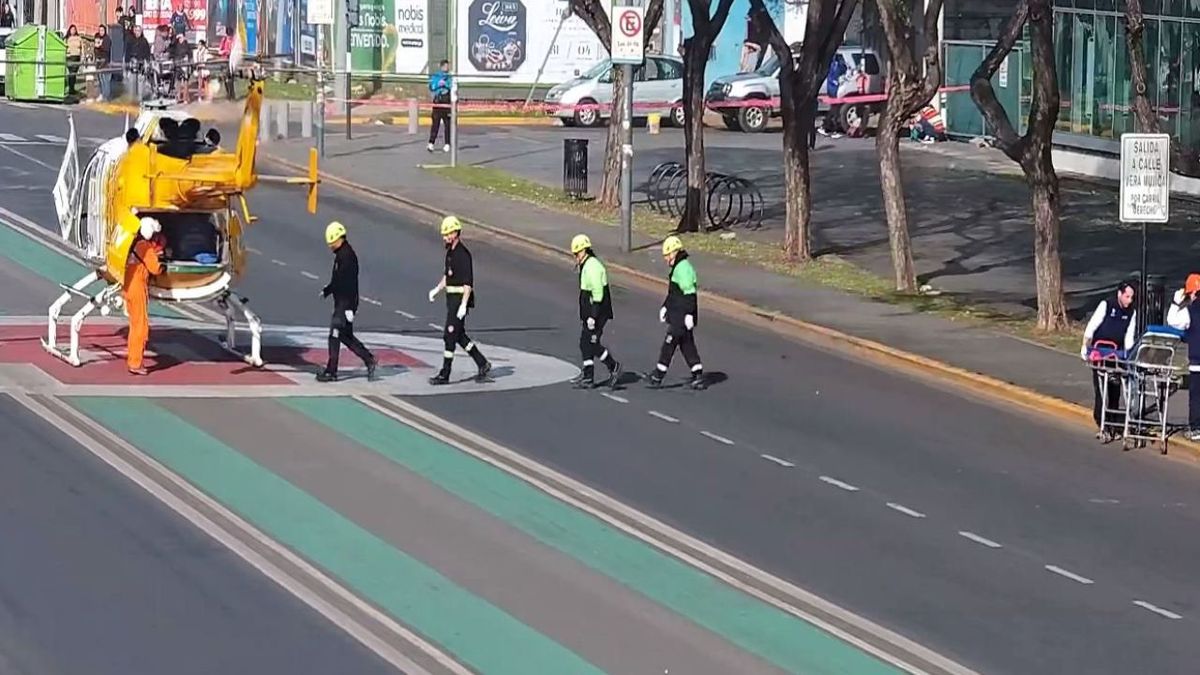 Rosario: helicóptero sanitario trasladó al Heca a un motociclista accidentado