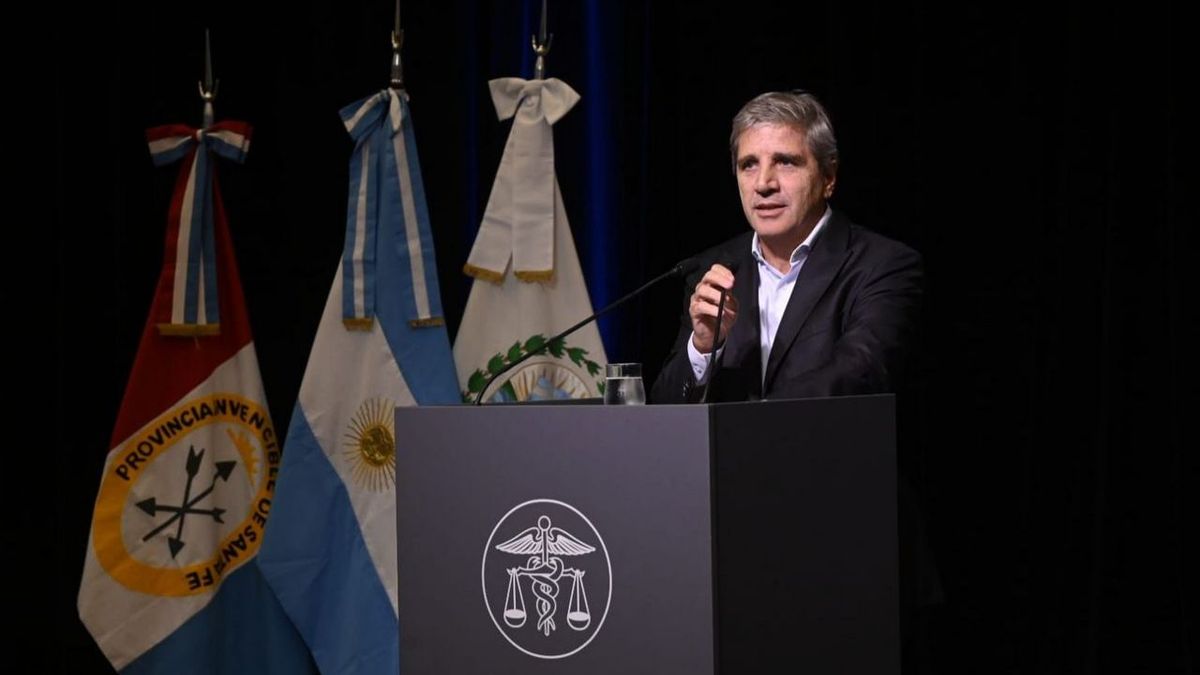 Caputo vuelve a Rosario: el detalle que marca su nueva estrategia politica