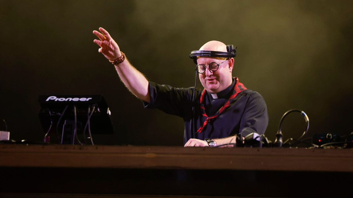 Padre Guilherme llega a Argentina: show gratis en Plaza de Mayo por el Papa