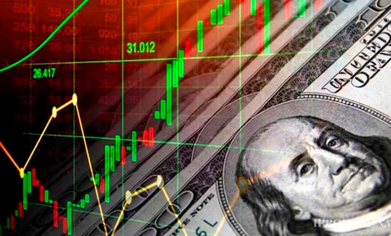 Riesgo país superó 700 y dólar oficial llegó a $1.550 en Argentina