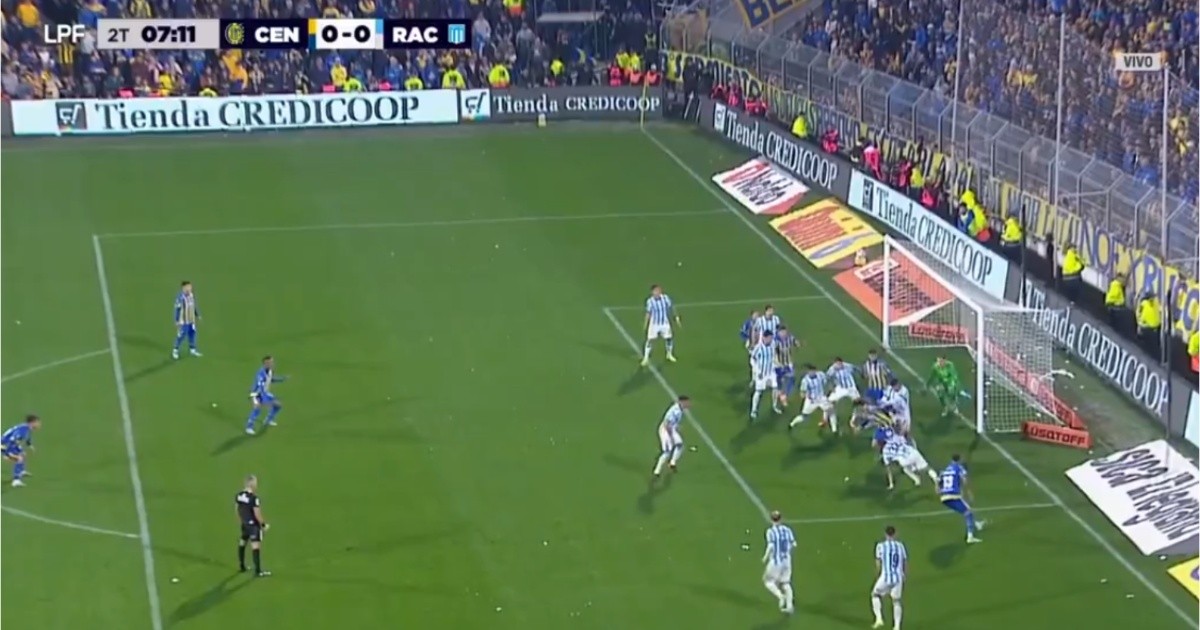 El golazo de taco de Mallo que anuló el VAR: la polémica del clásico en Rosario