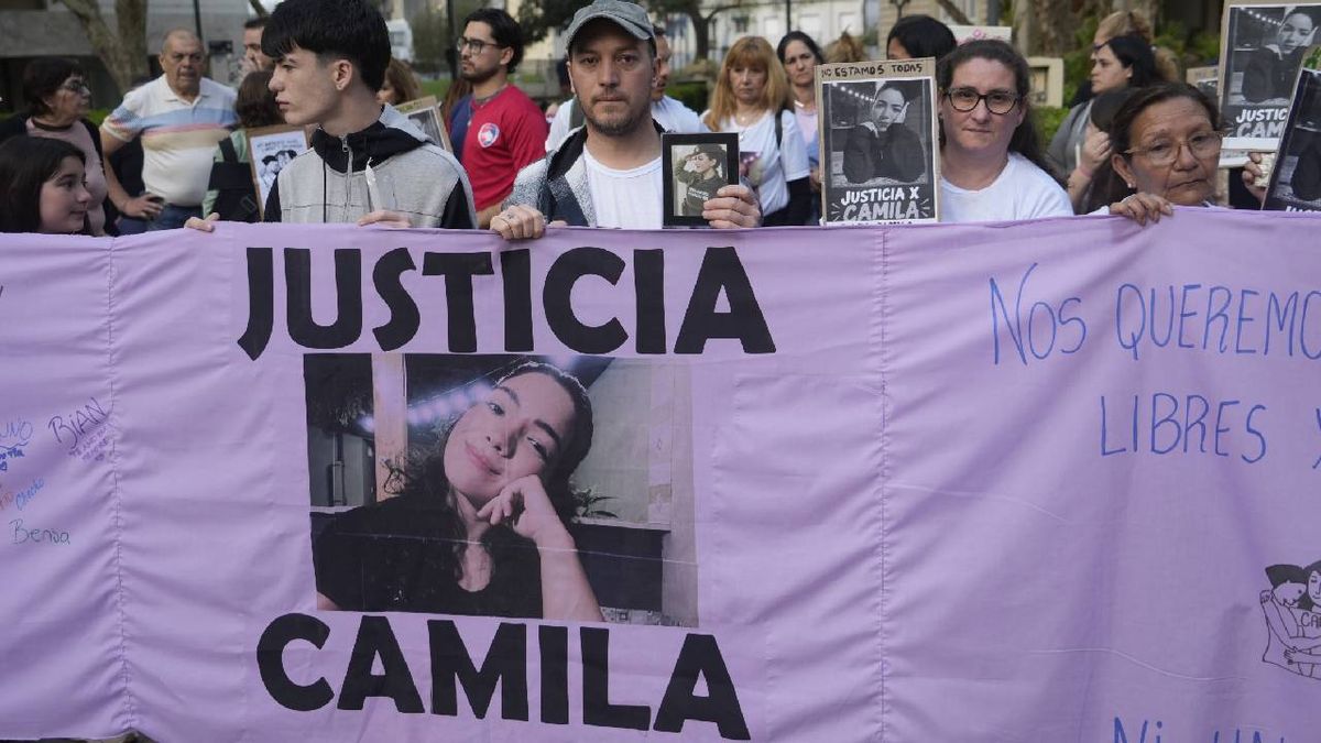 Rosario reclama justicia por Camila Vecchiarello, femicidio en San Juan