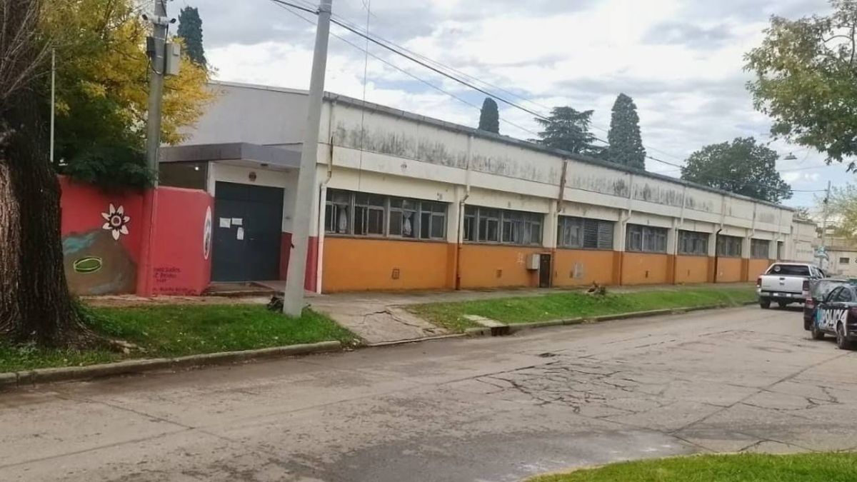 Santa Fe: identifican a 7 personas por amenazas en escuelas tras 150 alertas