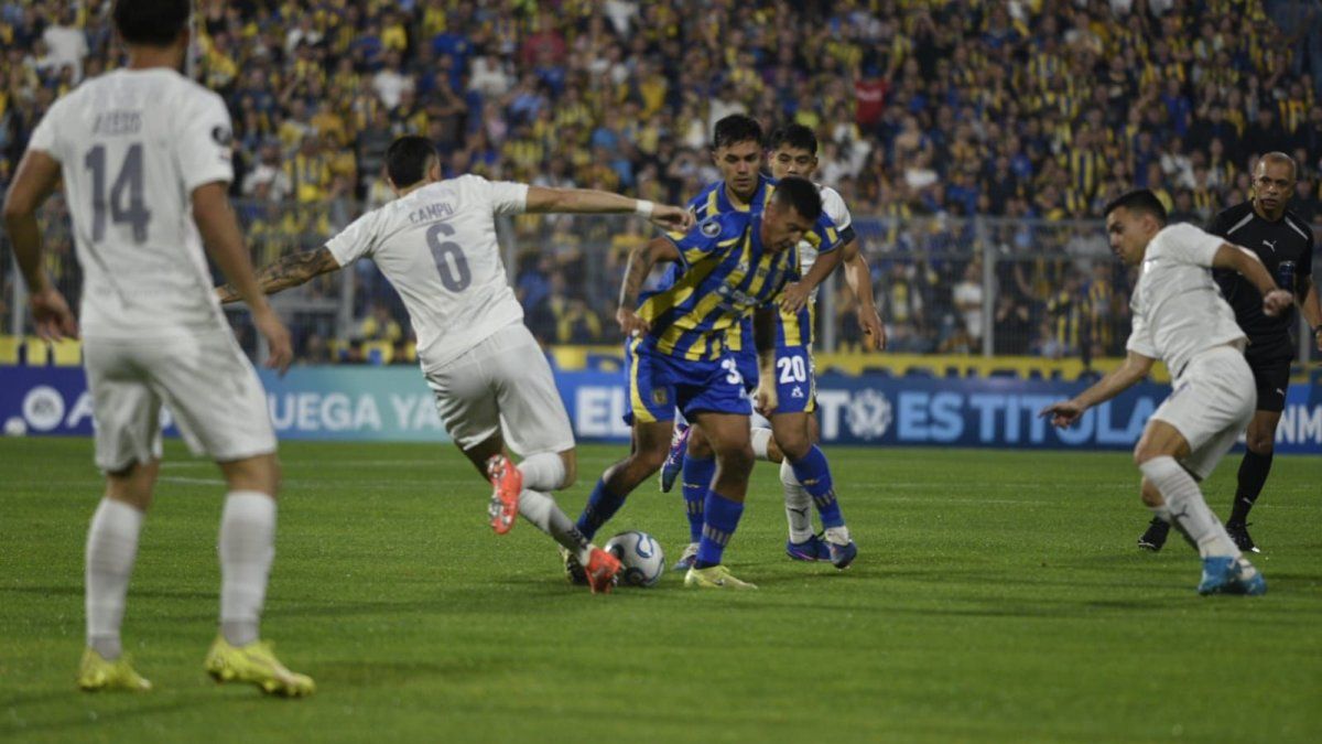 Central empata sin goles con Libertad en el Gigante: se complica la clasificación