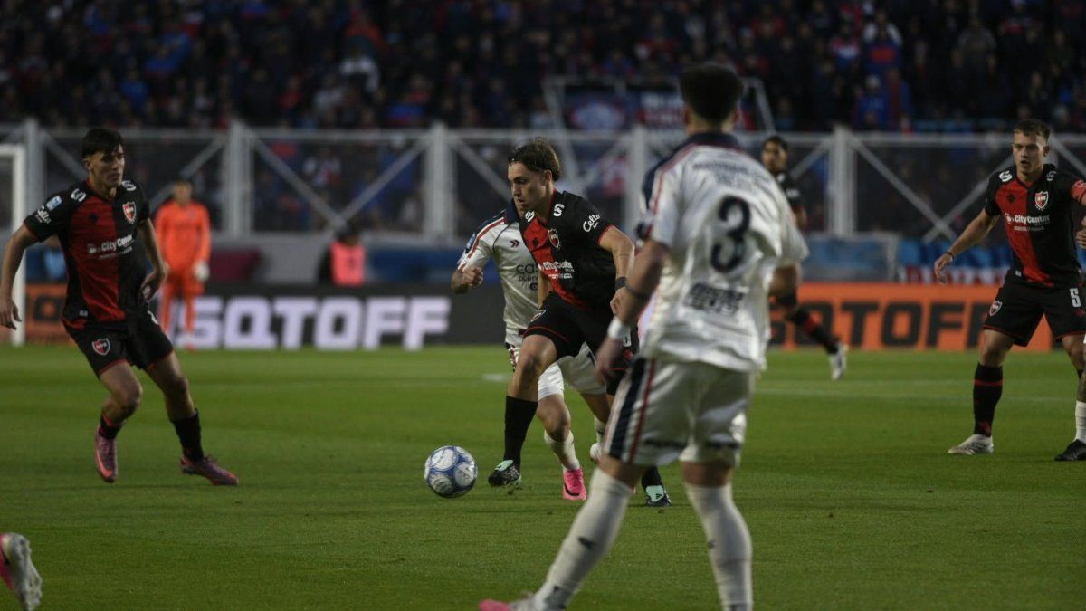 Newell's y San Lorenzo: el partido clave en Rosario por los playoffs del Clausura
