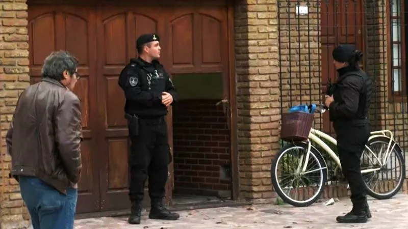 Entradera en Rosario zona oeste: maniataron a matrimonio mayor y robaron $12 millones