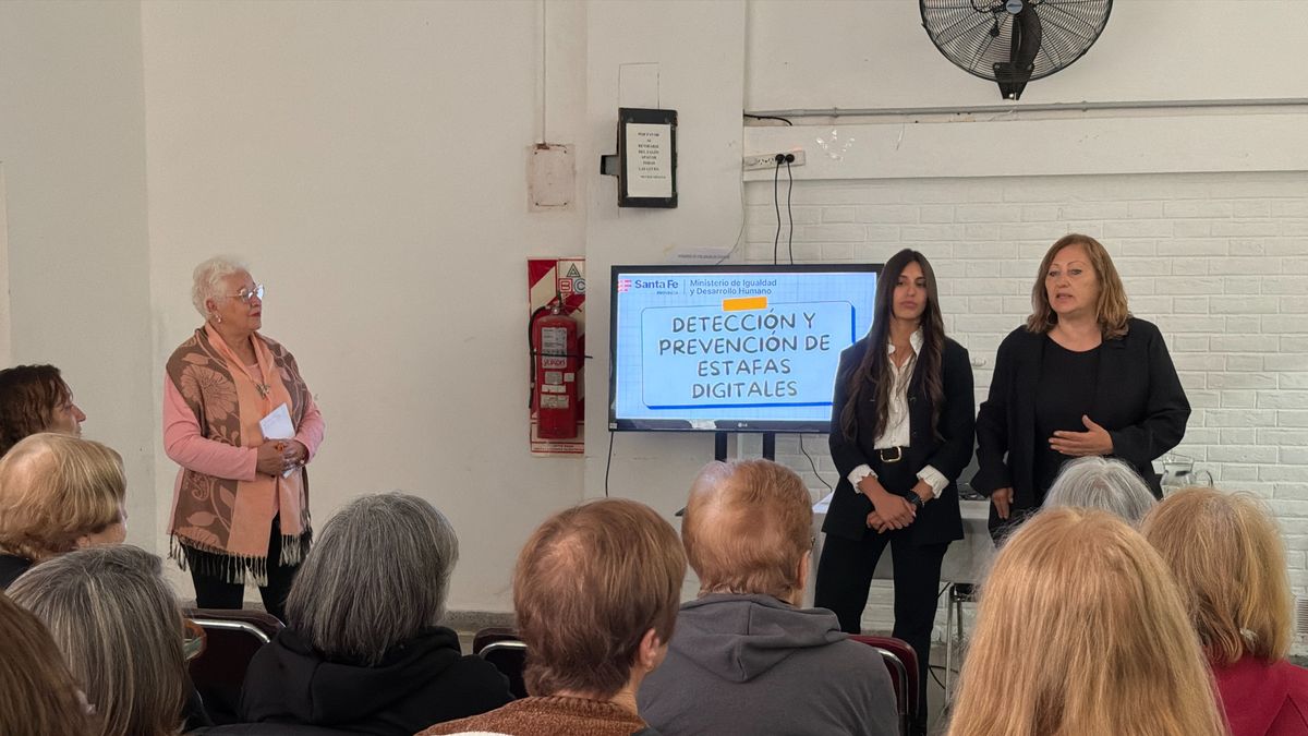 Roldán, Santa Fe, jornada de prevención contra estafas digitales para mayores