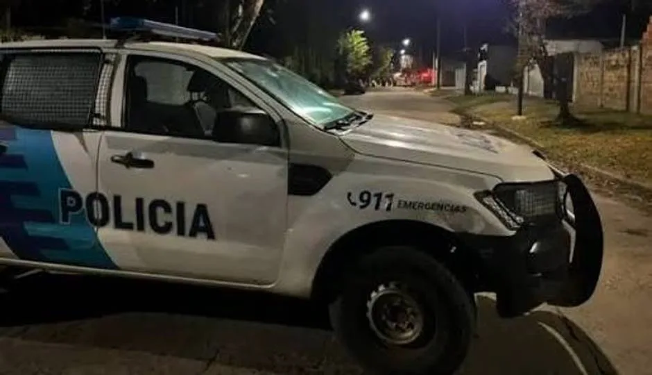 Femicidio en el conurbano: mató a su novia de 18 años de un disparo en el cuello