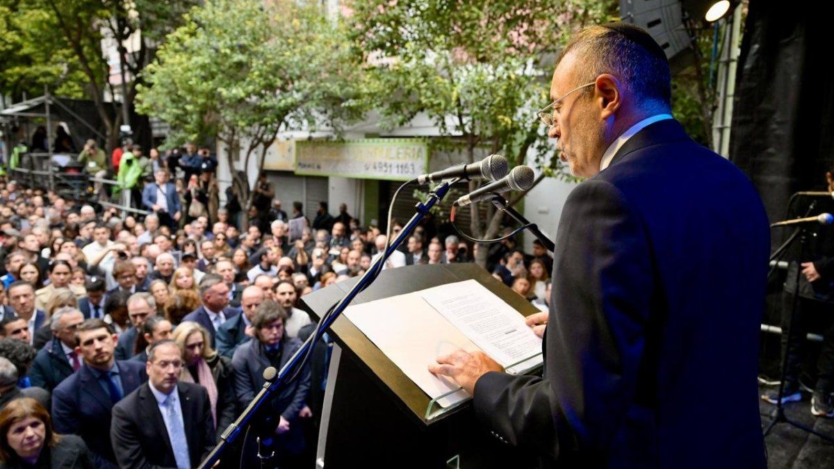 A 32 años del atentado, AMIA reclamó justicia ante Milei por causa estancada