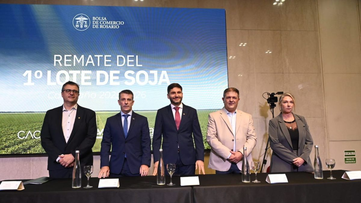 Rosario: duro reclamo al gobierno nacional en el primer remate de soja