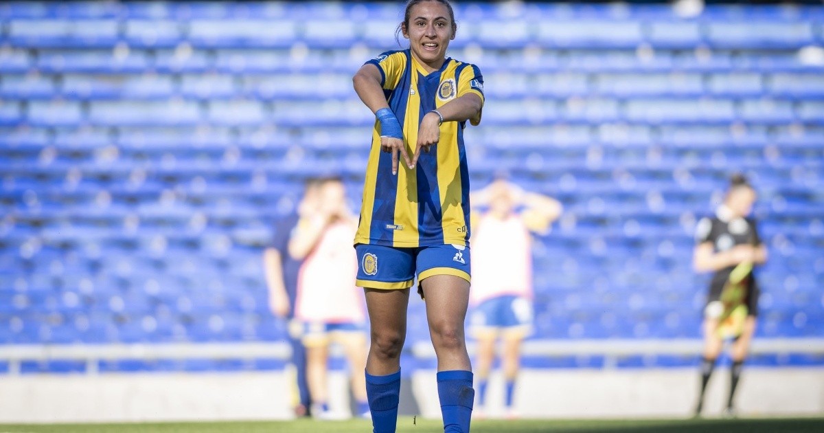 Fútbol femenino en Rosario: Central goleó 4-0 y está a un paso del ascenso
