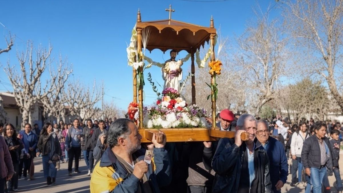 Robaron u$s100.000 en la casa del jefe comunal de Susana mientras estaba en la procesión