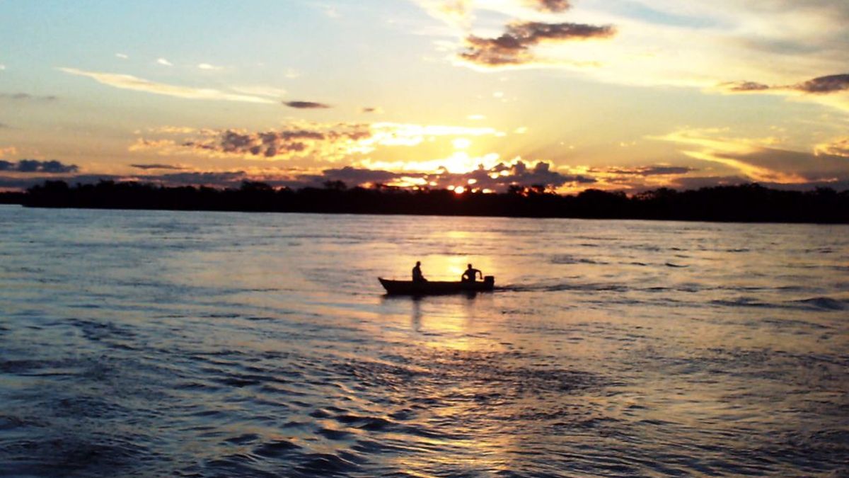 Hallaron el cuerpo de un hombre flotando en el río Paraná en Rosario