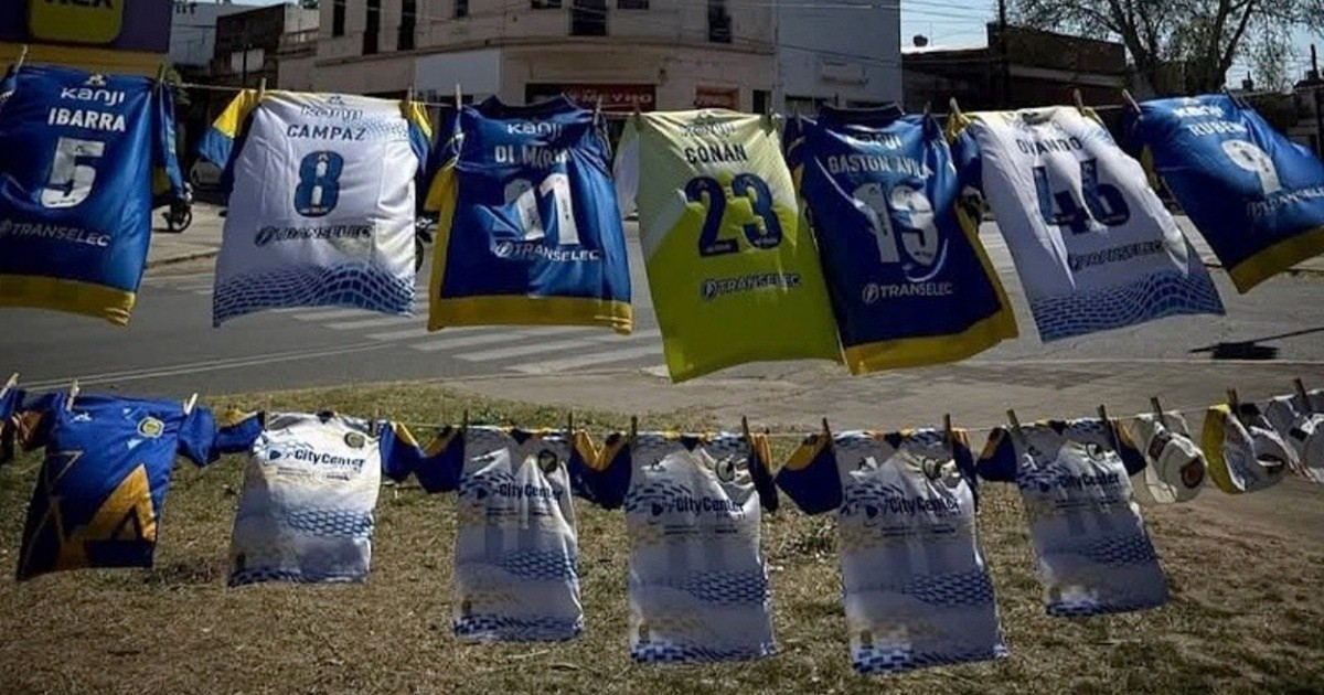 Robo de camisetas en el clásico rosarino: imputaron a dos hombres con 30 días de preventiva