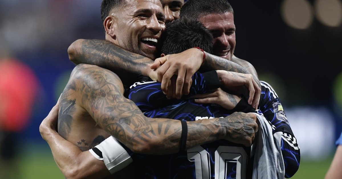 Argentina venció a Inglaterra y va a la final del Mundial: épica remontada