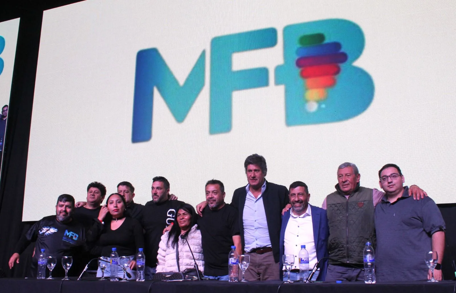 Dirigentes peronistas se reunieron en Rosario para debatir la renovación del partido